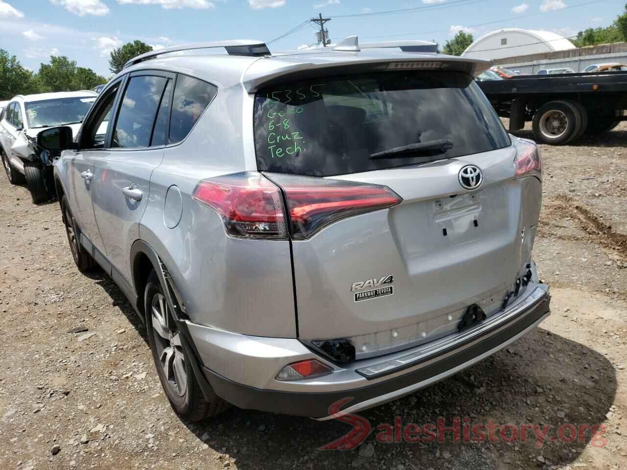 JTMRFREVXJJ225598 2018 TOYOTA RAV4