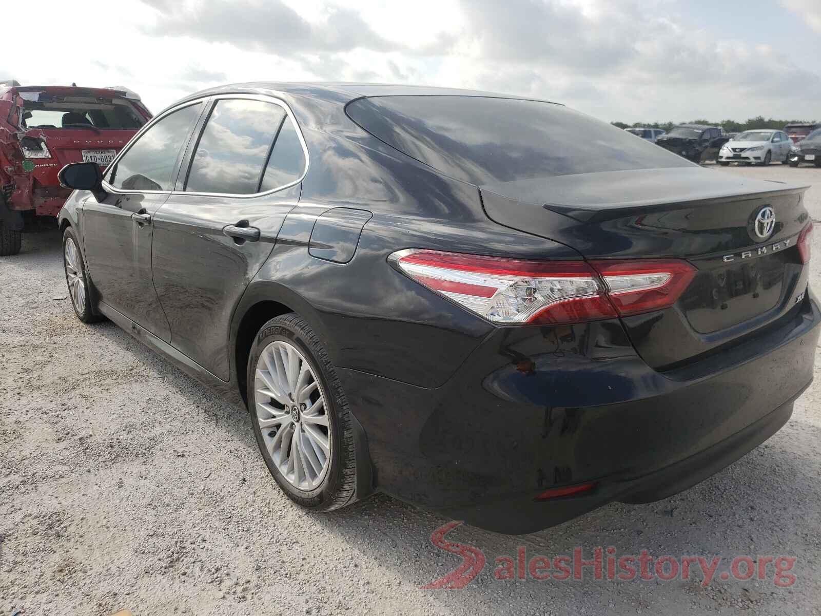 4T1B11HK6JU114298 2018 TOYOTA CAMRY