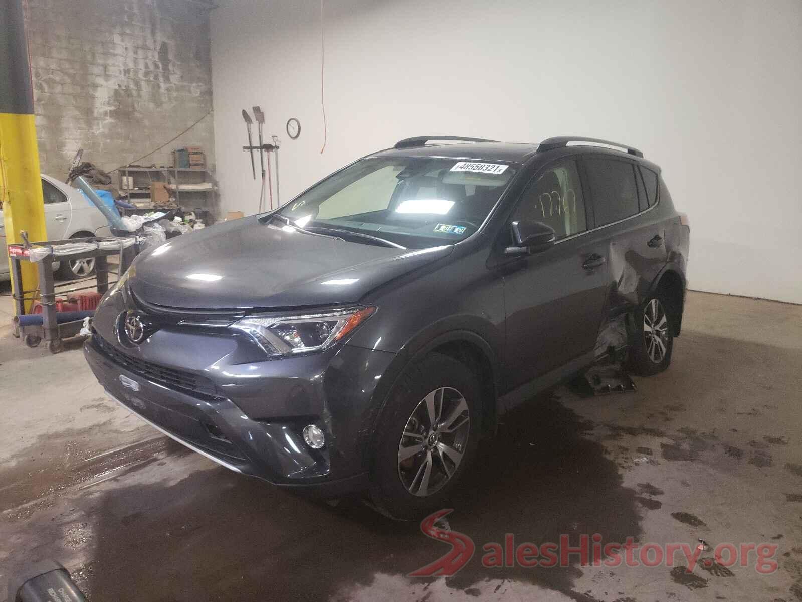 JTMRFREV3JJ719656 2018 TOYOTA RAV4