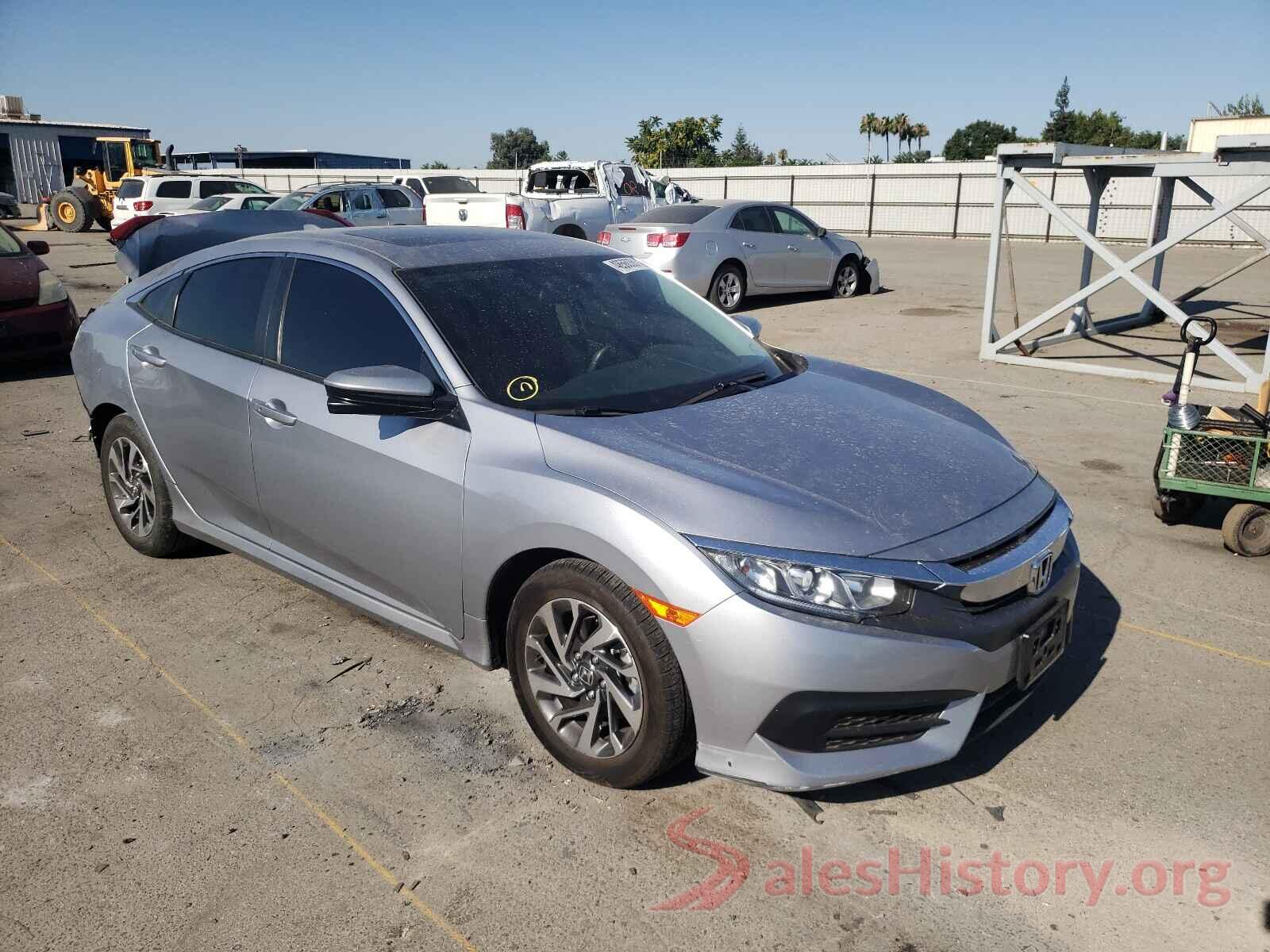 2HGFC2F7XHH556455 2017 HONDA CIVIC