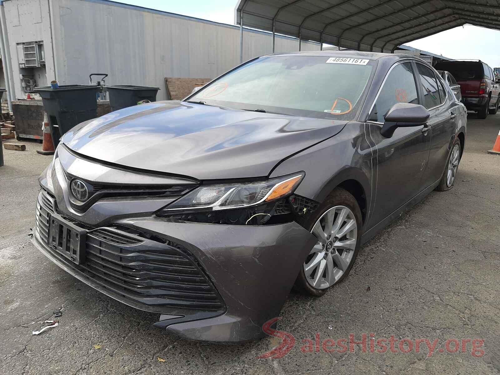 4T1B11HK7JU580905 2018 TOYOTA CAMRY