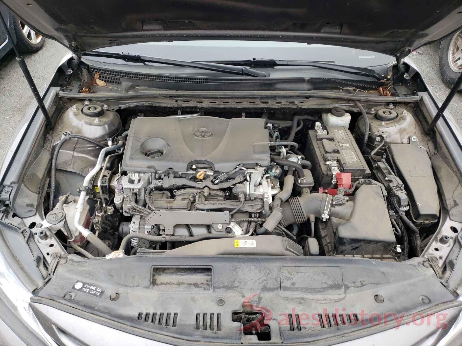 4T1B11HK4JU599461 2018 TOYOTA CAMRY