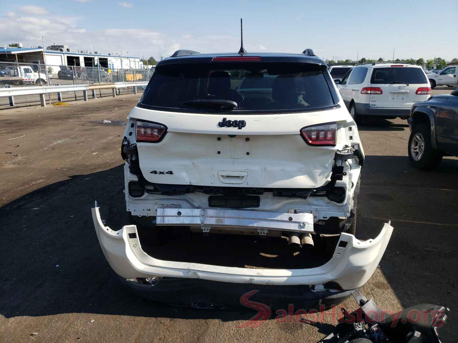 3C4NJDBB3KT653887 2019 JEEP COMPASS