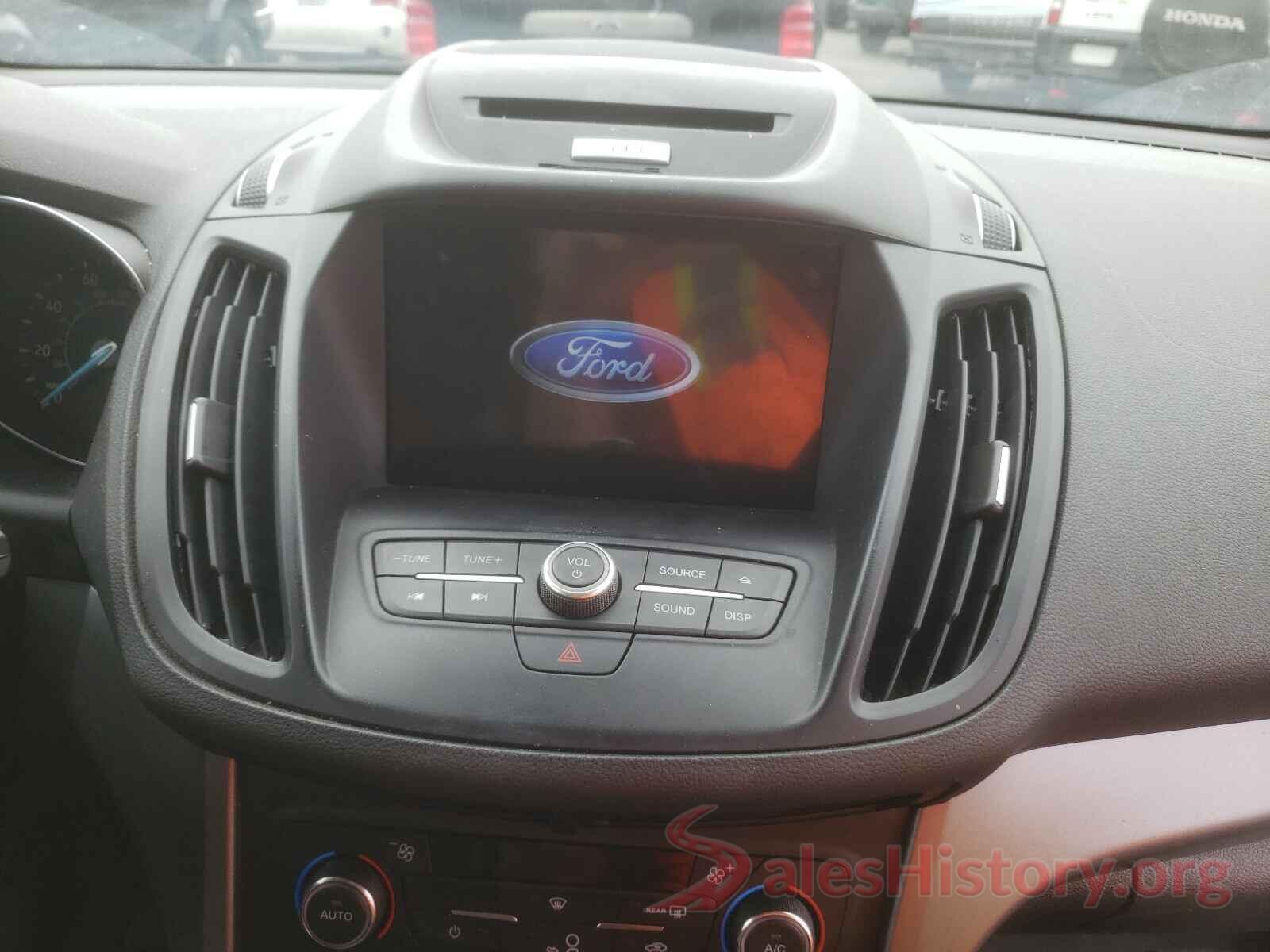 1FMCU0GD0HUC80643 2017 FORD ESCAPE