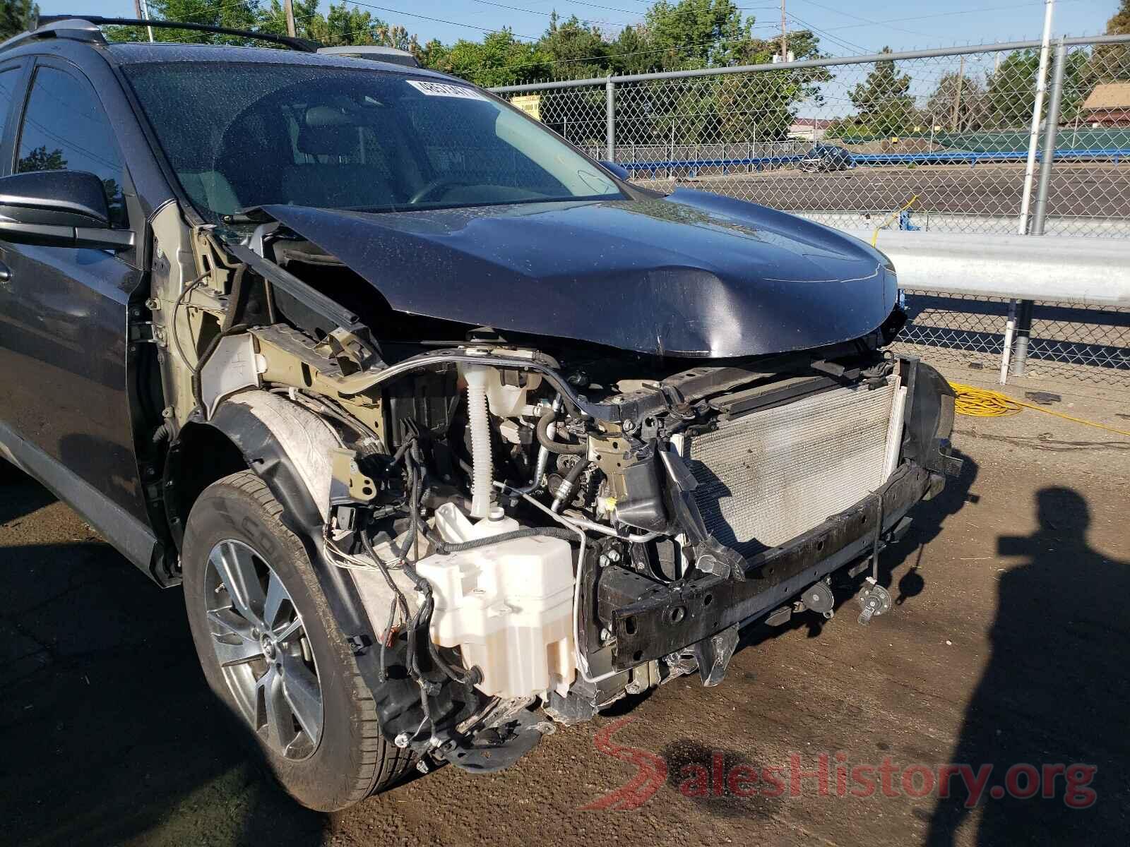 2T3RFREV6HW553693 2017 TOYOTA RAV4