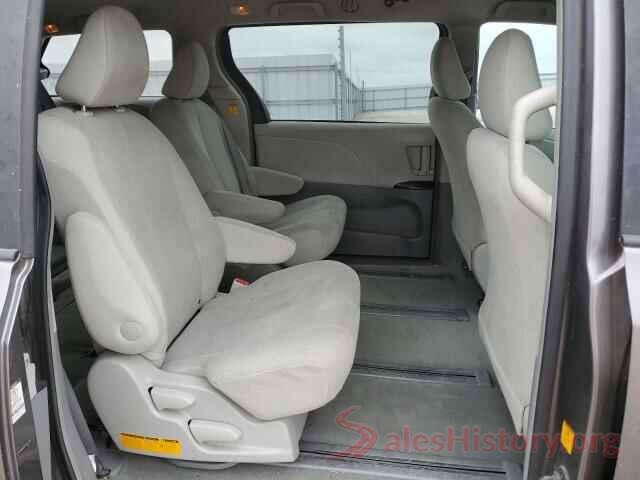 5TDKA3DC8BS007158 2011 TOYOTA SIENNA