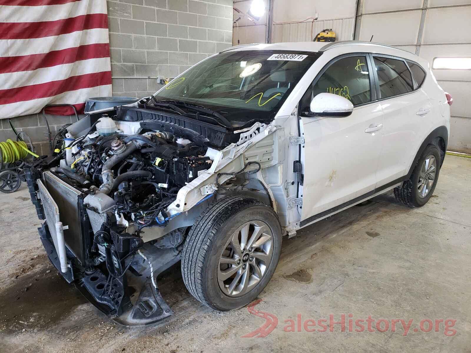 KM8J3CA26HU285798 2017 HYUNDAI TUCSON