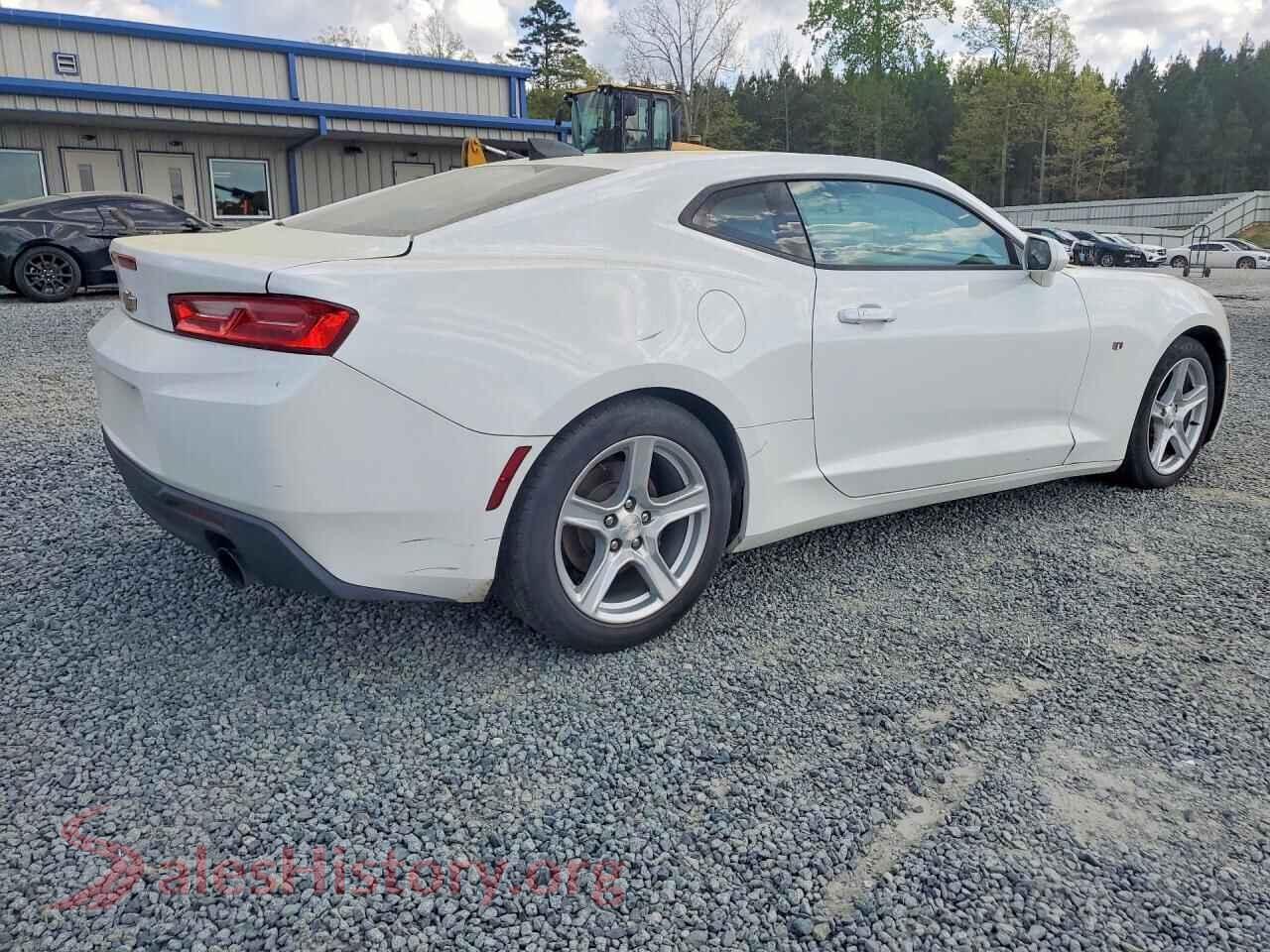 2018 CHEVROLET CAMARO VIN 1G1FB1RX4J0119447, right side view