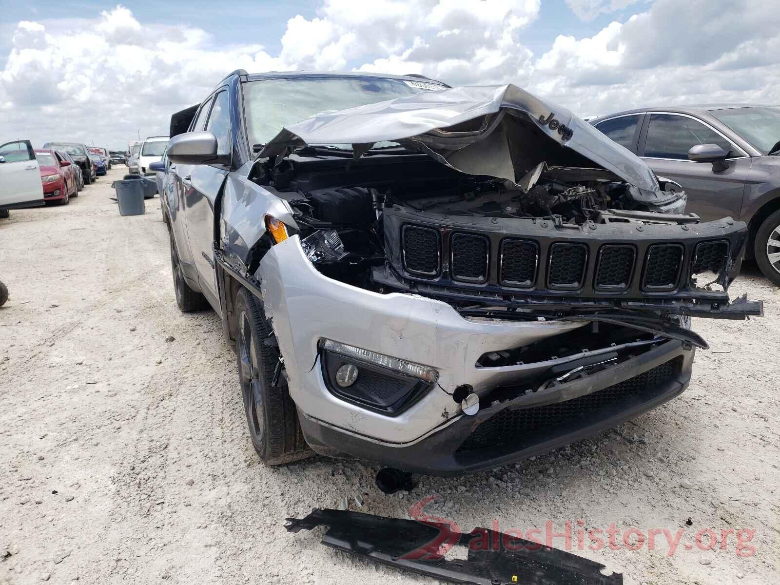 3C4NJCBB1JT494117 2018 JEEP COMPASS