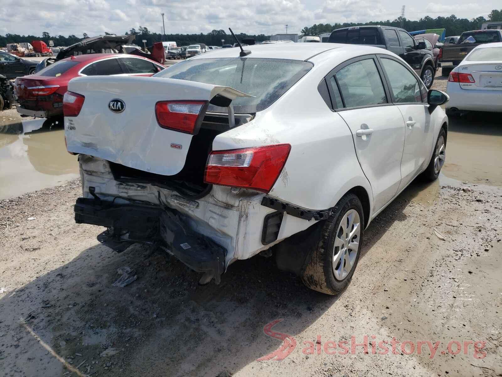 KNADM4A38H6015437 2017 KIA RIO