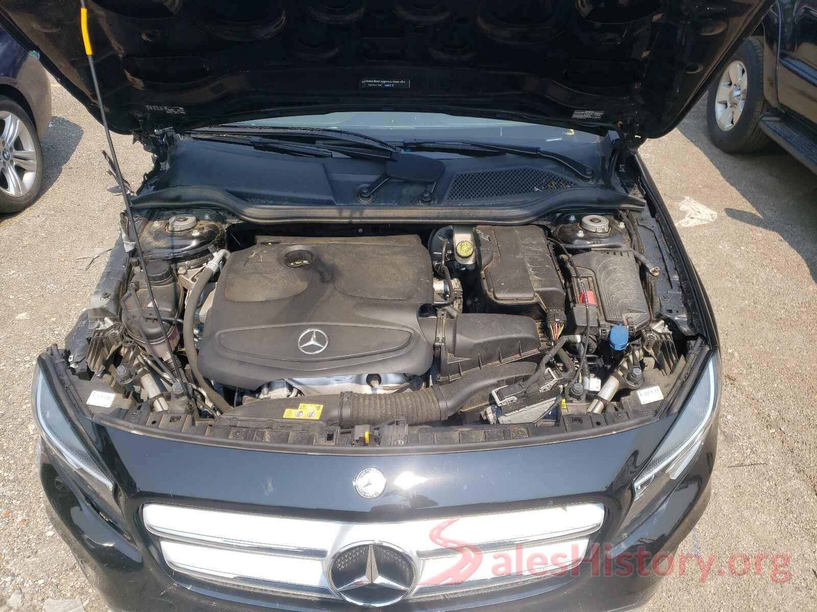 WDCTG4GB1HJ283256 2017 MERCEDES-BENZ GLA-CLASS