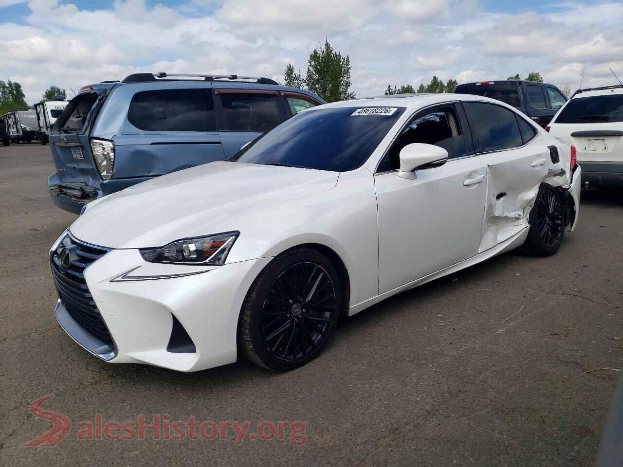 2019 LEXUS IS VIN JTHC81D20K5033995, auction photo