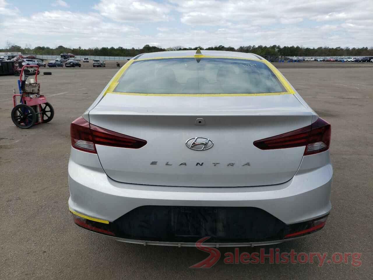 5NPD84LF6KH484943 2019 HYUNDAI ELANTRA