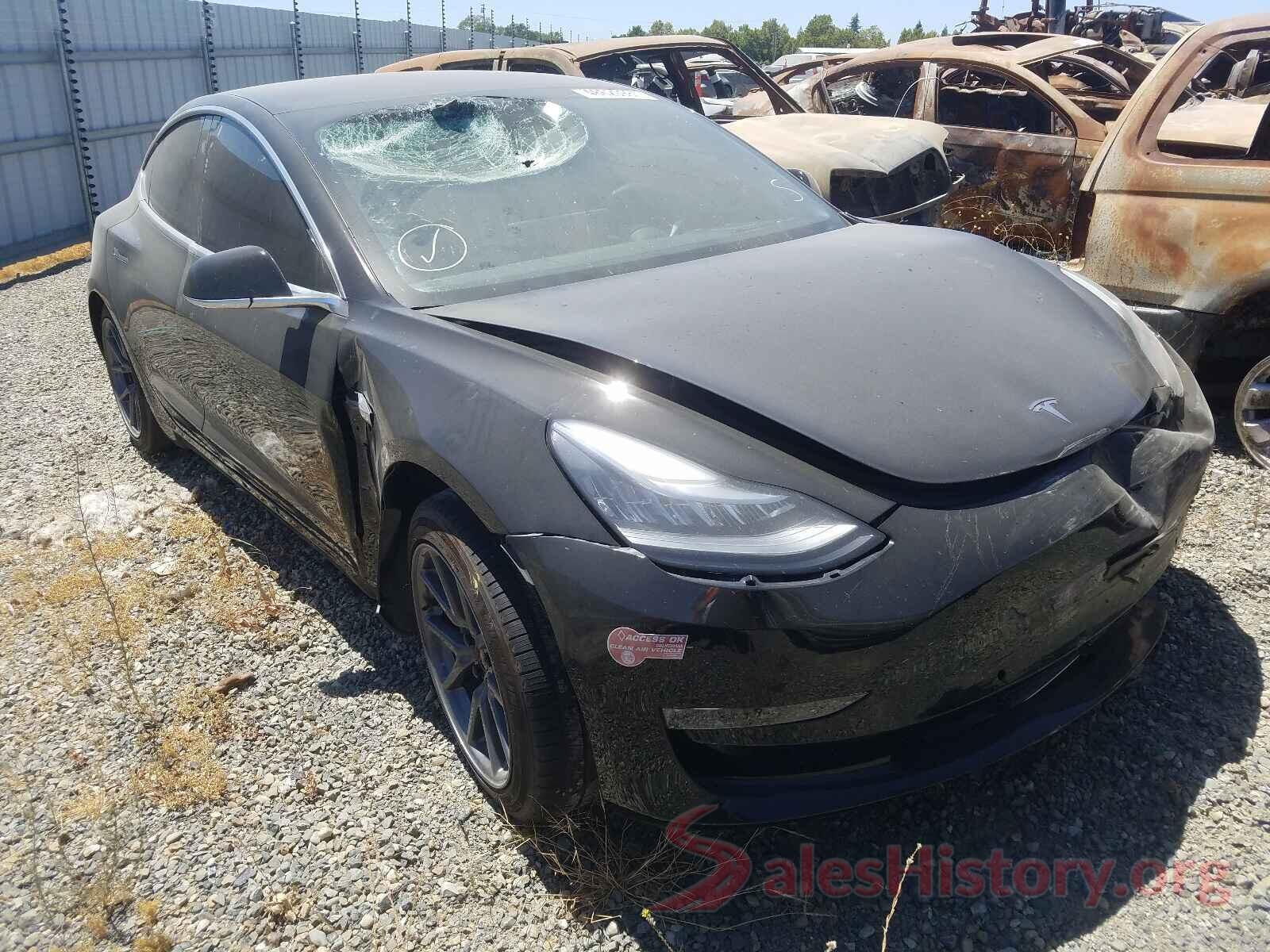 5YJ3E1EA3JF056586 2018 TESLA MODEL 3