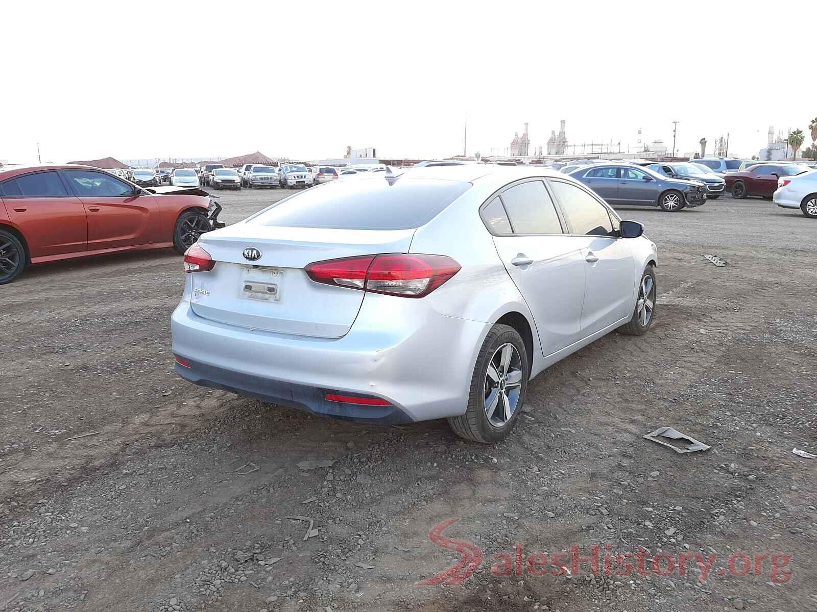 3KPFL4A77JE234102 2018 KIA FORTE