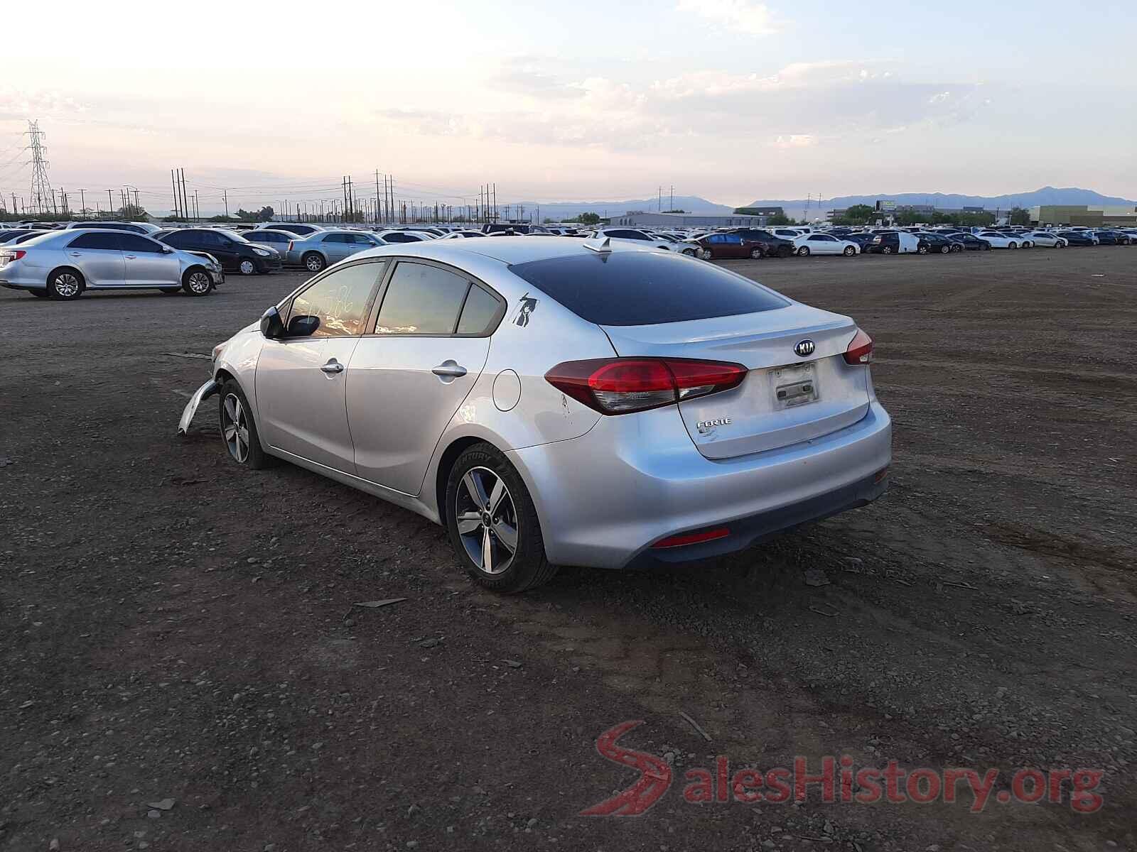 3KPFL4A77JE234102 2018 KIA FORTE