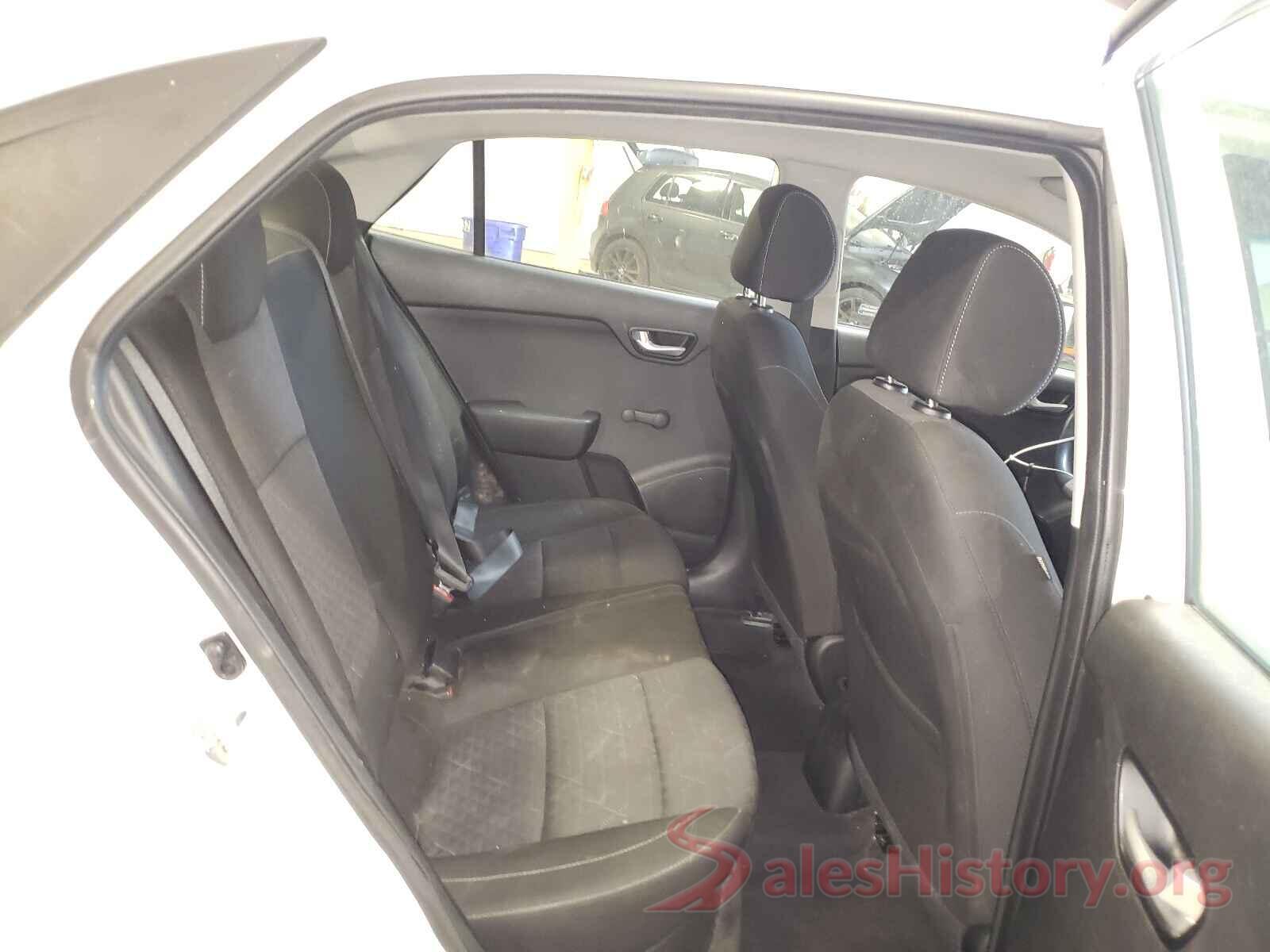 3KPA24AB2JE126505 2018 KIA RIO