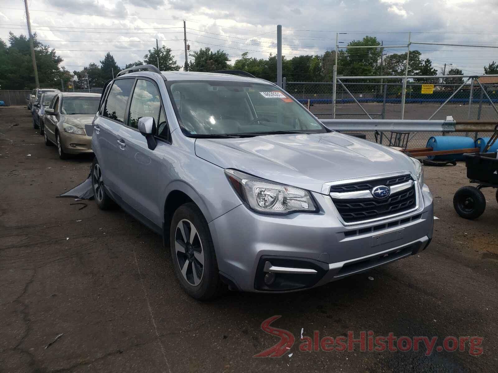 JF2SJAGC6JH451255 2018 SUBARU FORESTER