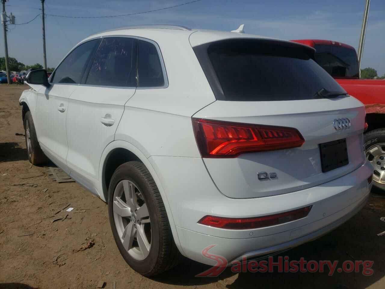 WA1CNAFY8J2203042 2018 AUDI Q5