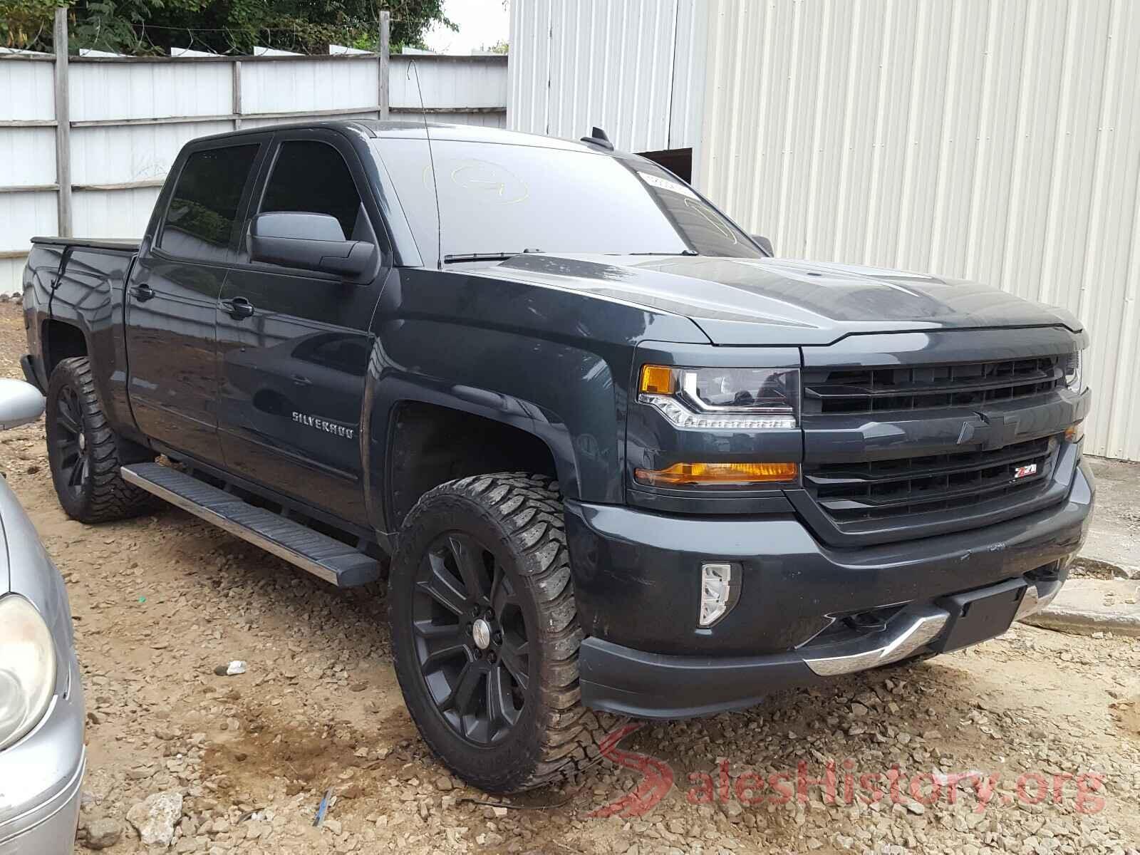 3GCUKREC2JG485709 2018 CHEVROLET SILVERADO