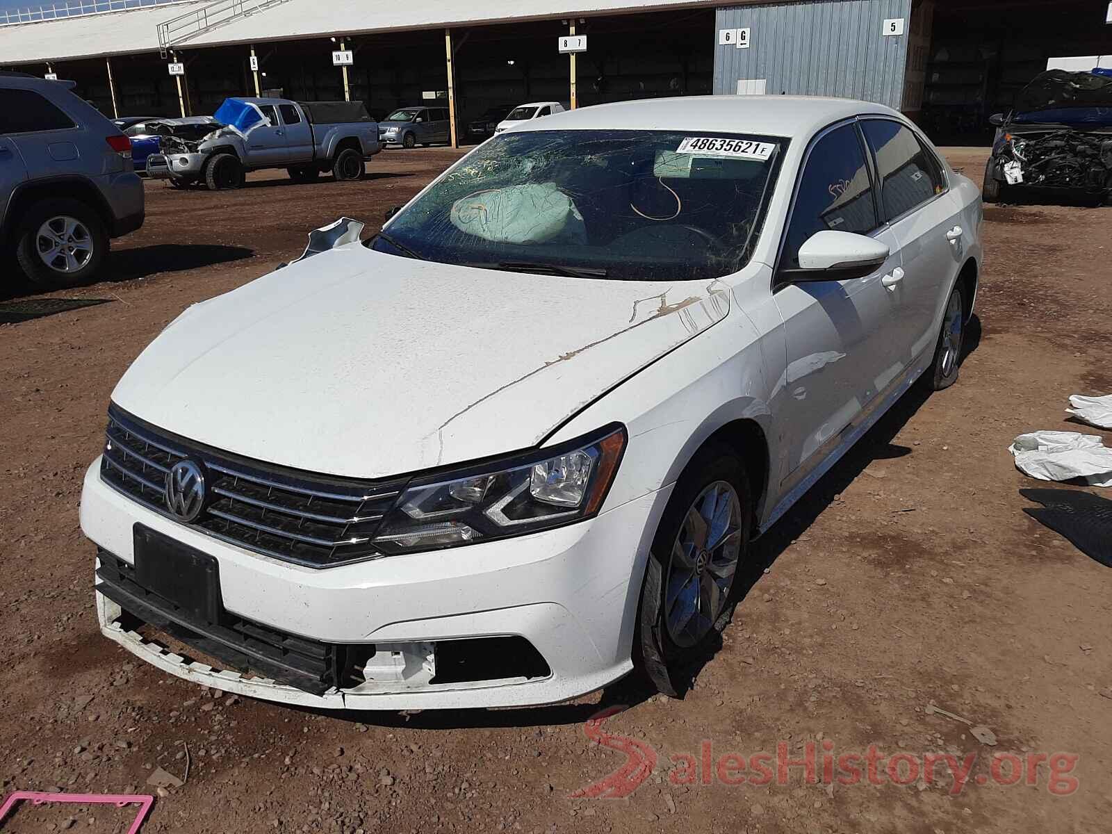 1VWAT7A36HC017096 2017 VOLKSWAGEN PASSAT