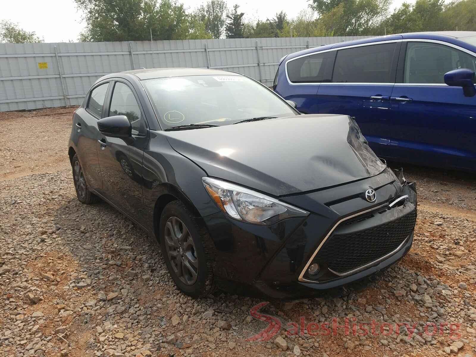 3MYDLBJV6LY700471 2020 TOYOTA YARIS