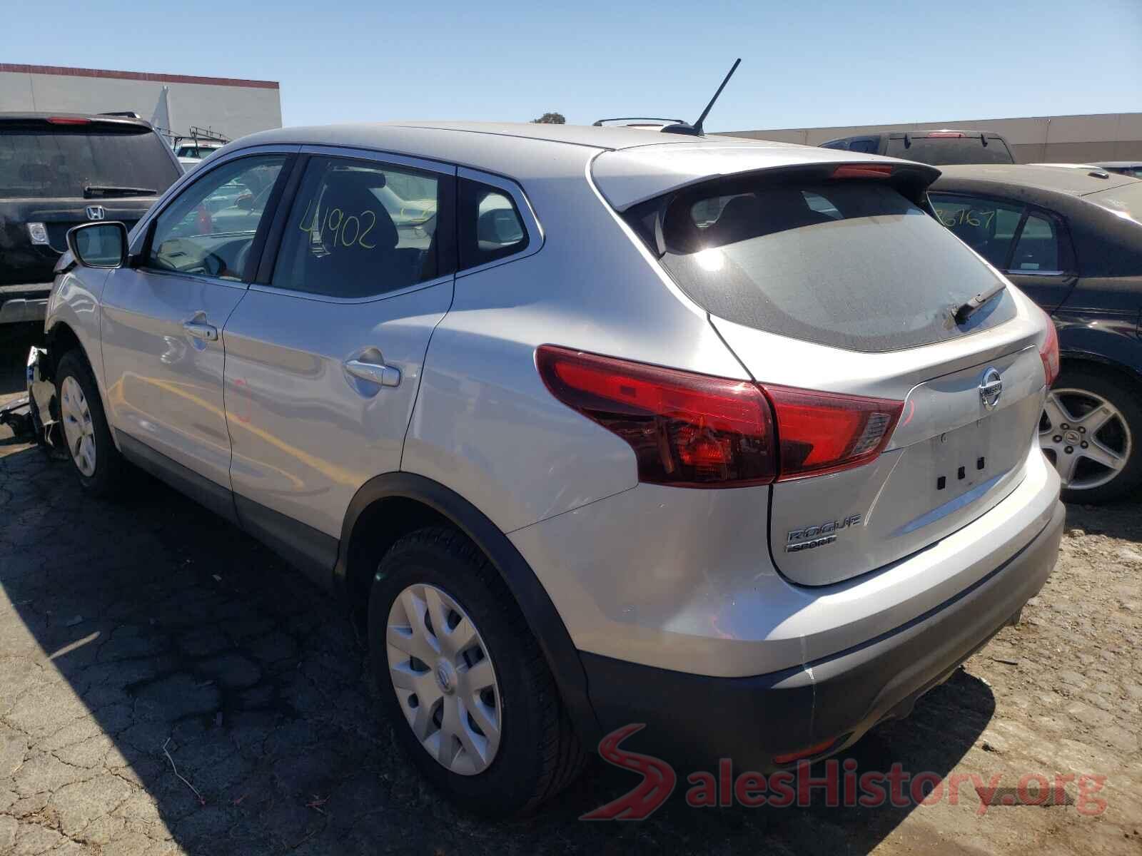 JN1BJ1CP5JW150689 2018 NISSAN ROGUE