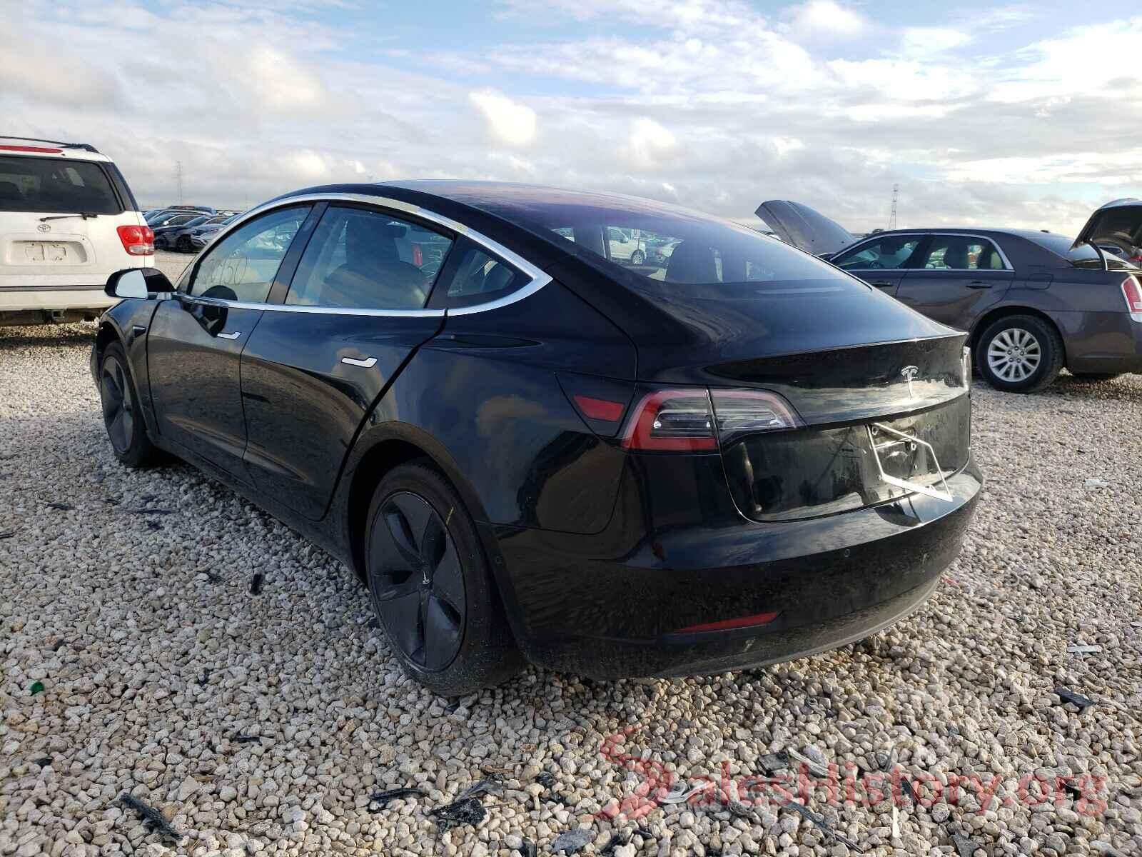 5YJ3E1EA5JF033696 2018 TESLA MODEL 3