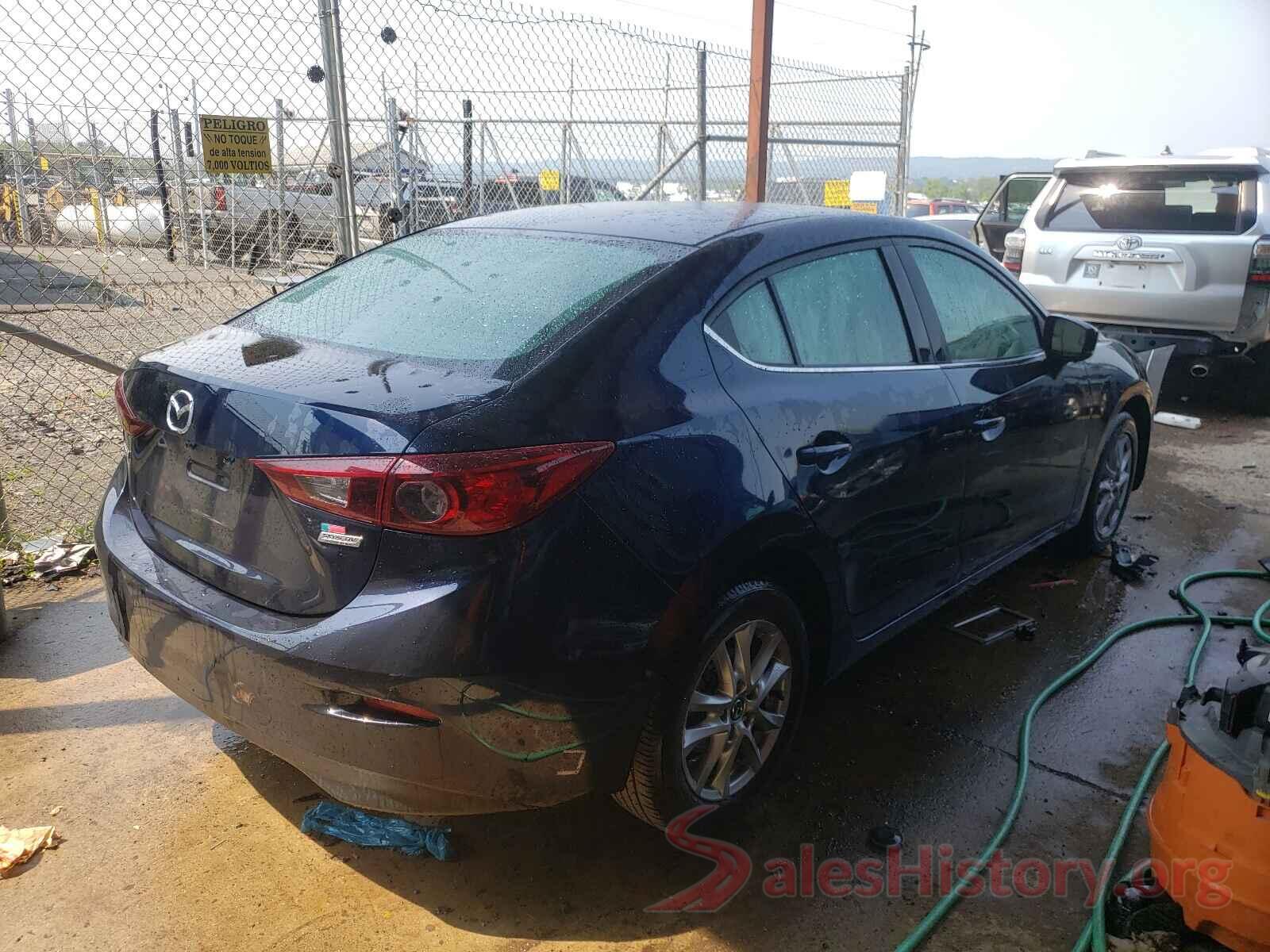 3MZBN1U77JM170004 2018 MAZDA 3