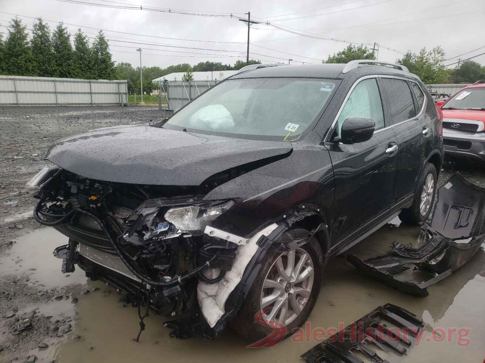 5N1AT2MV1JC813792 2018 NISSAN ROGUE