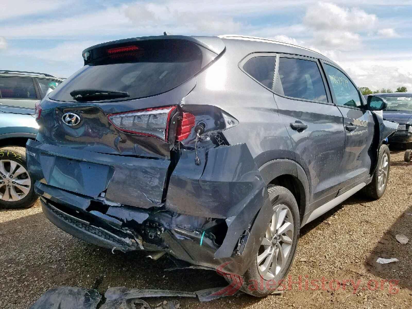 KM8J3CA40JU608573 2018 HYUNDAI TUCSON