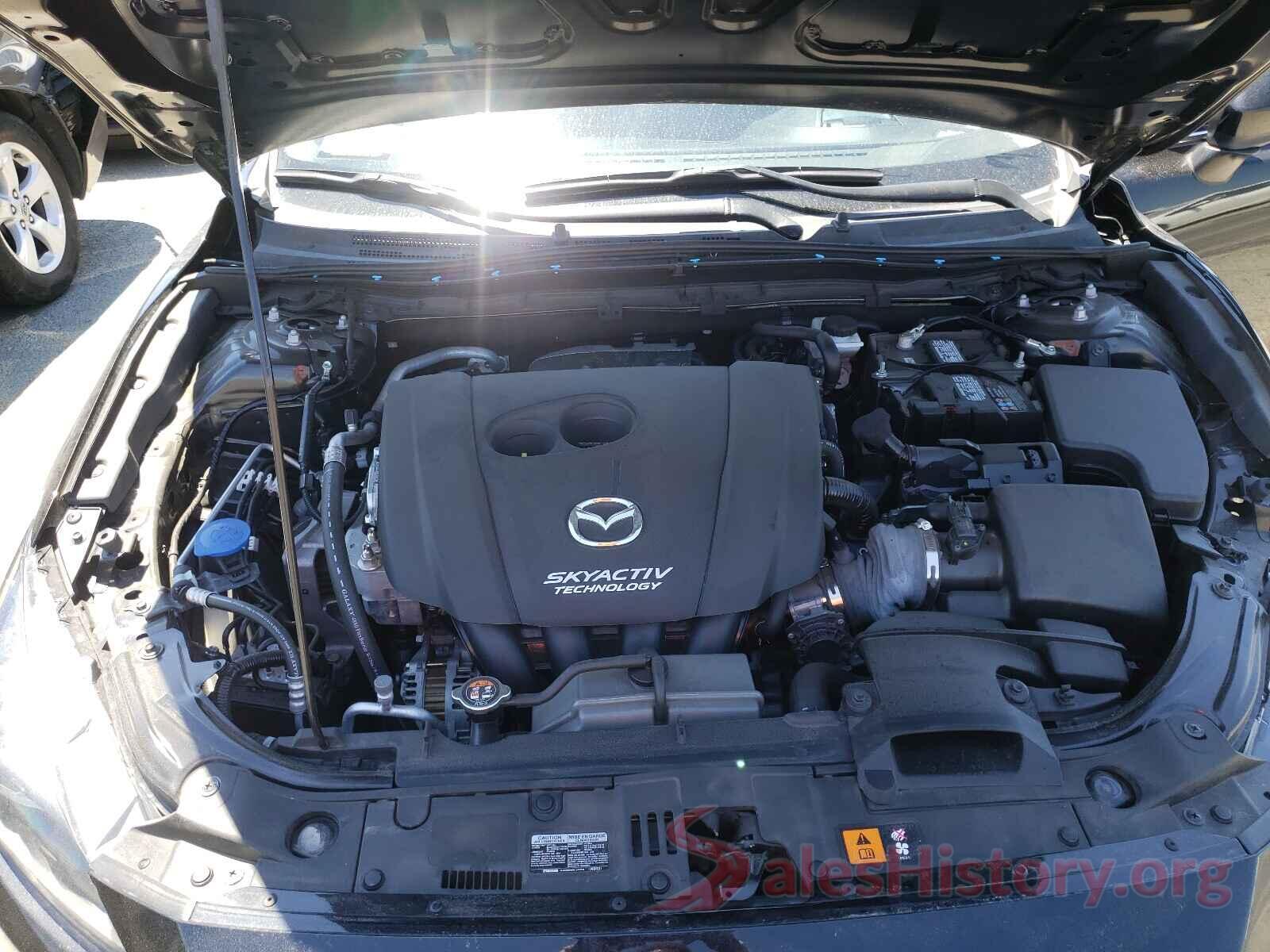 3MZBN1M36JM160609 2018 MAZDA 3