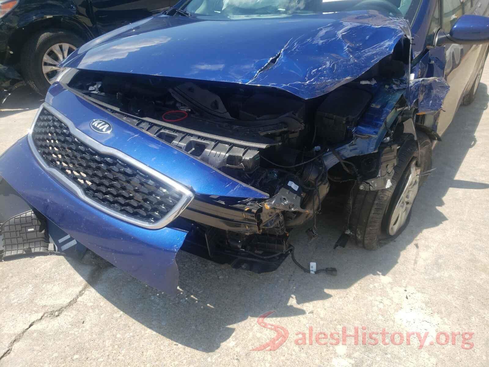 3KPFK4A71JE209733 2018 KIA FORTE