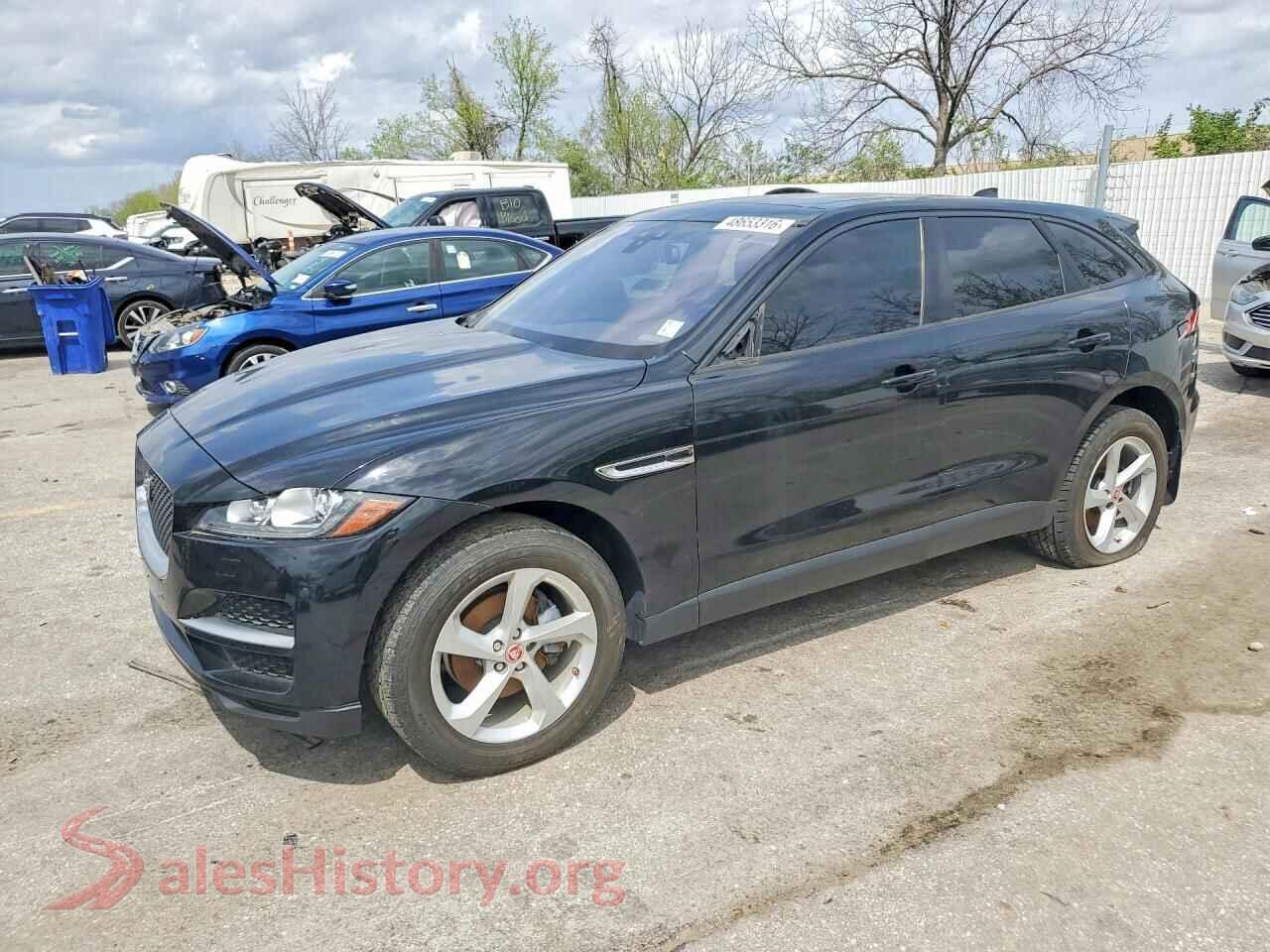 SADCJ2BN9HA091018 2017 JAGUAR F-PACE