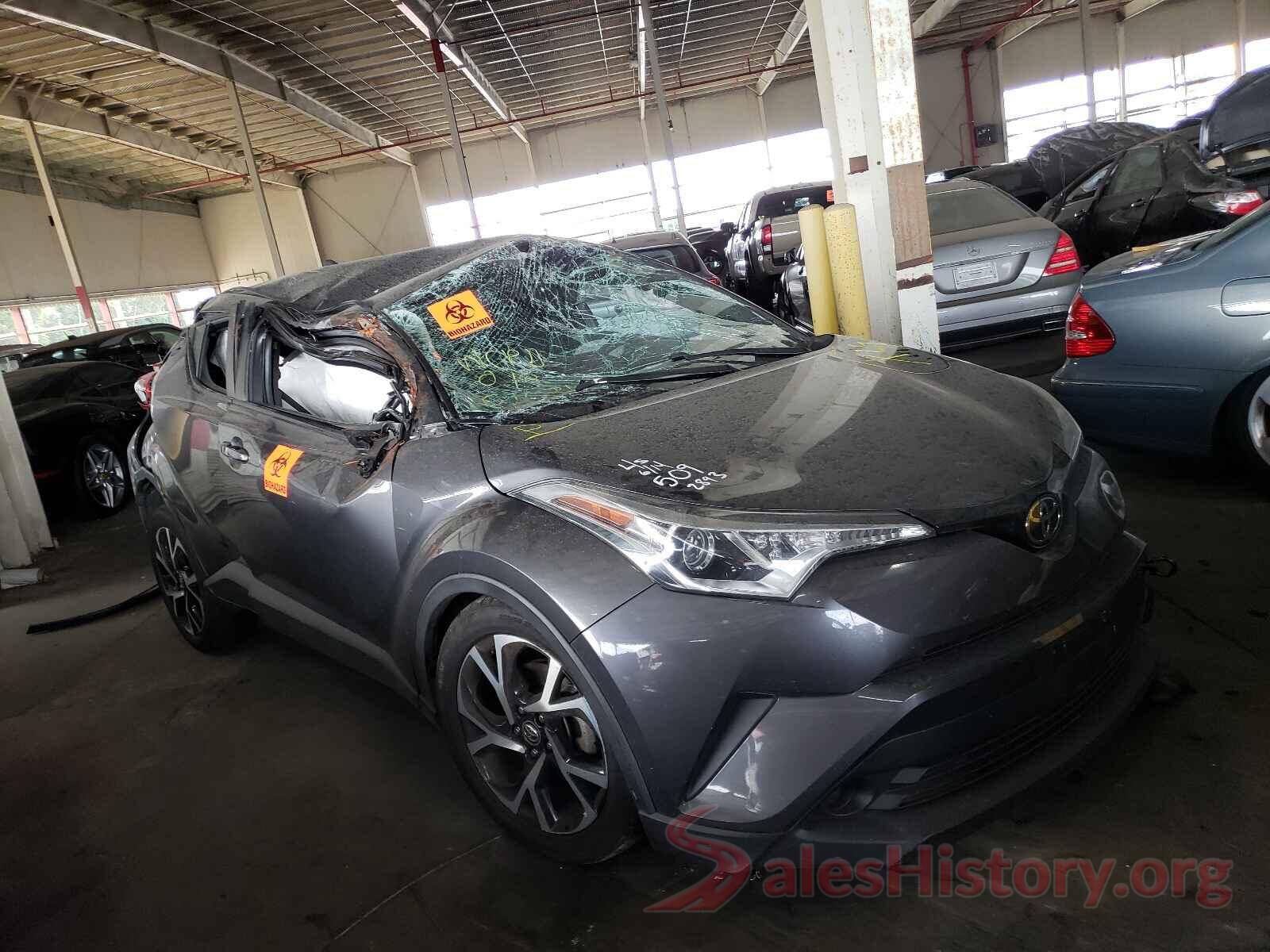 NMTKHMBX8JR022893 2018 TOYOTA C-HR