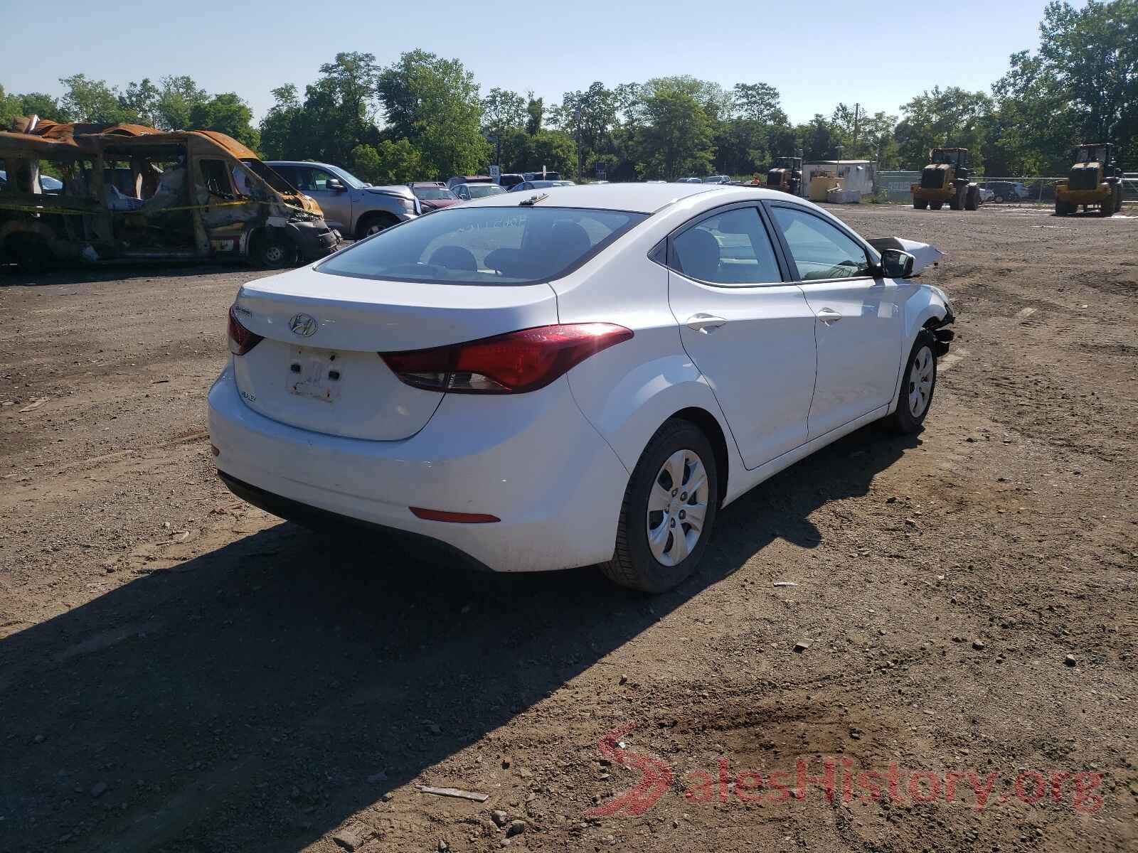 5NPDH4AE7GH793838 2016 HYUNDAI ELANTRA