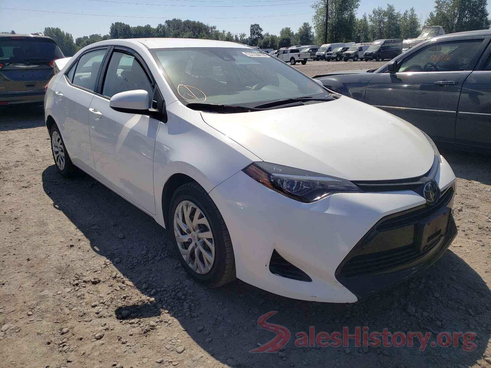 2T1BURHE2JC069944 2018 TOYOTA COROLLA