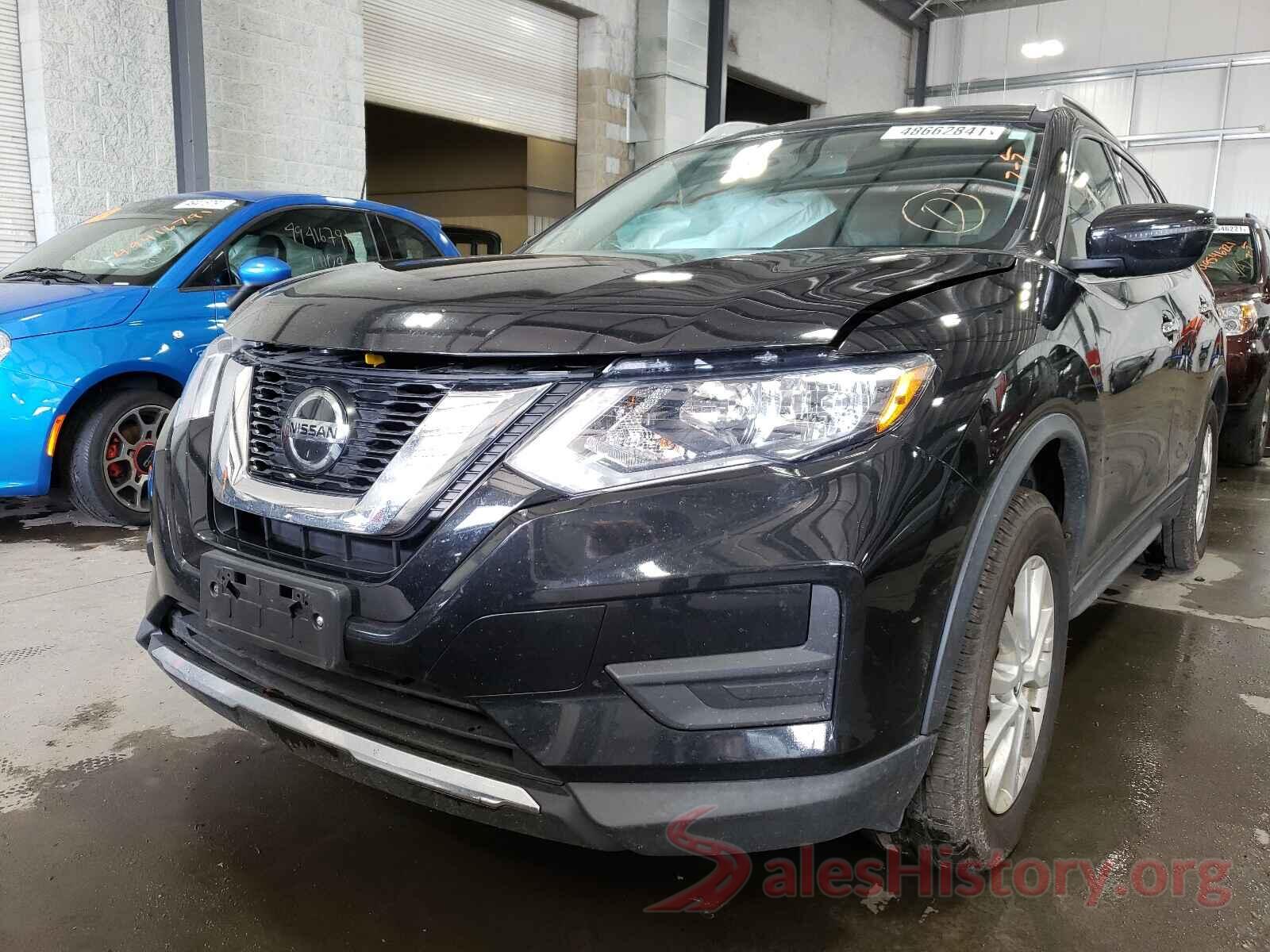 KNMAT2MT7JP586507 2018 NISSAN ROGUE