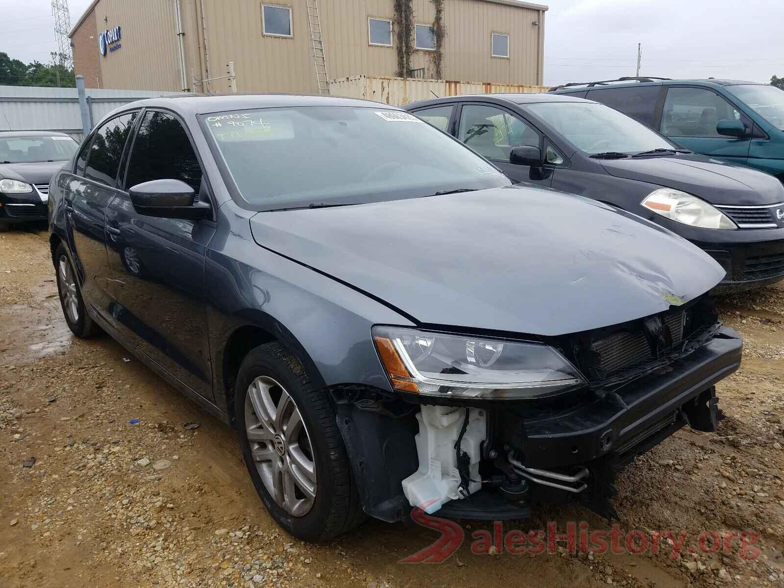 3VW167AJ7JM235526 2018 VOLKSWAGEN JETTA