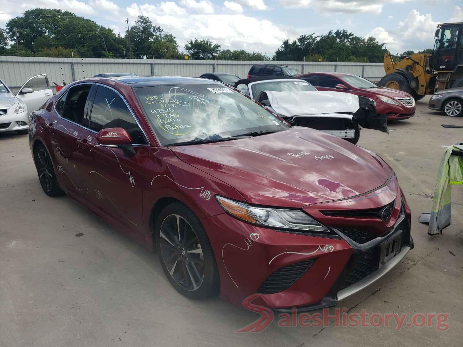 4T1B61HK9JU596041 2018 TOYOTA CAMRY