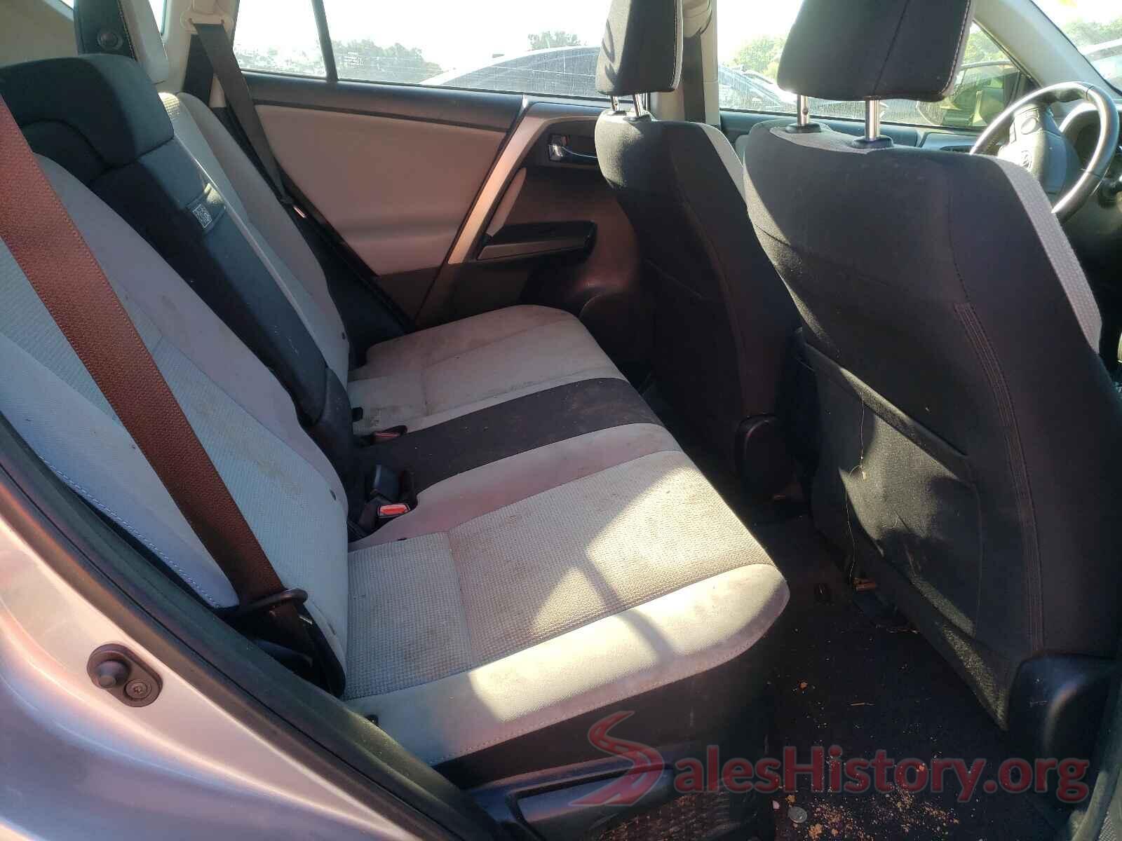 JTMRJREV7HD118855 2017 TOYOTA RAV4