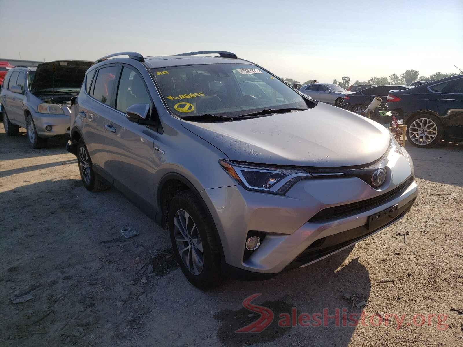 JTMRJREV7HD118855 2017 TOYOTA RAV4