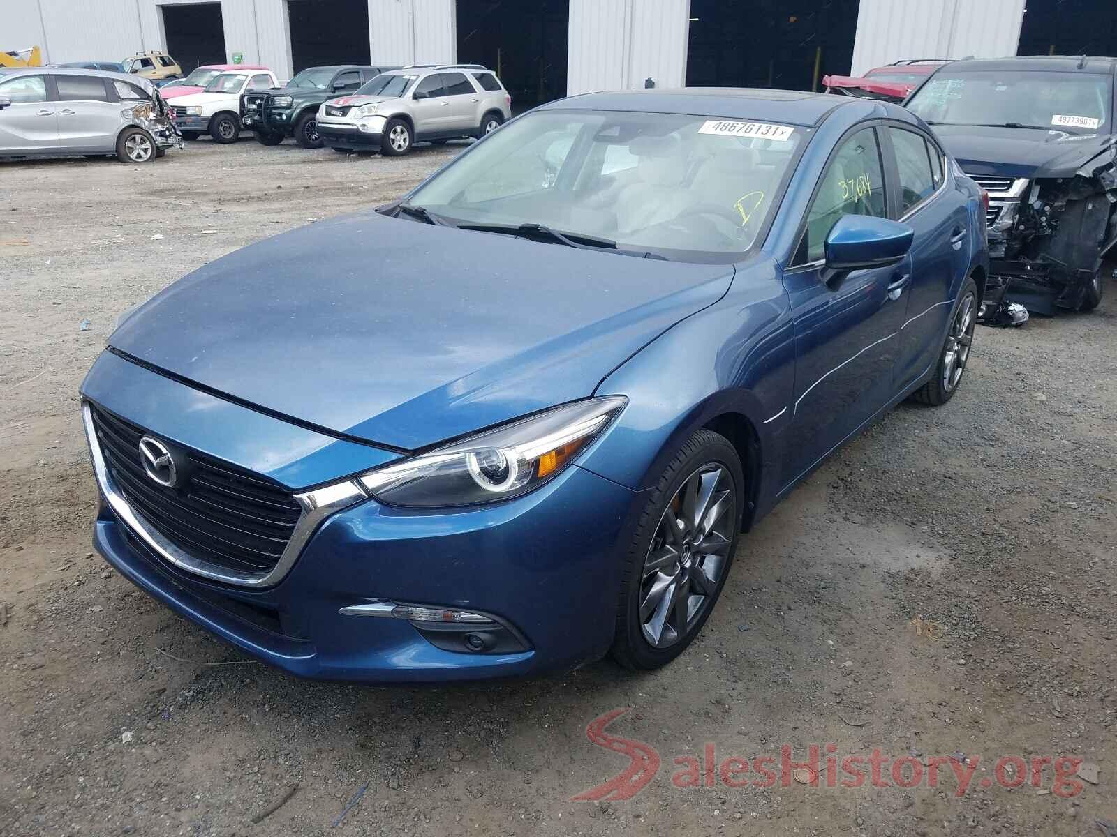 3MZBN1W31JM164466 2018 MAZDA 3