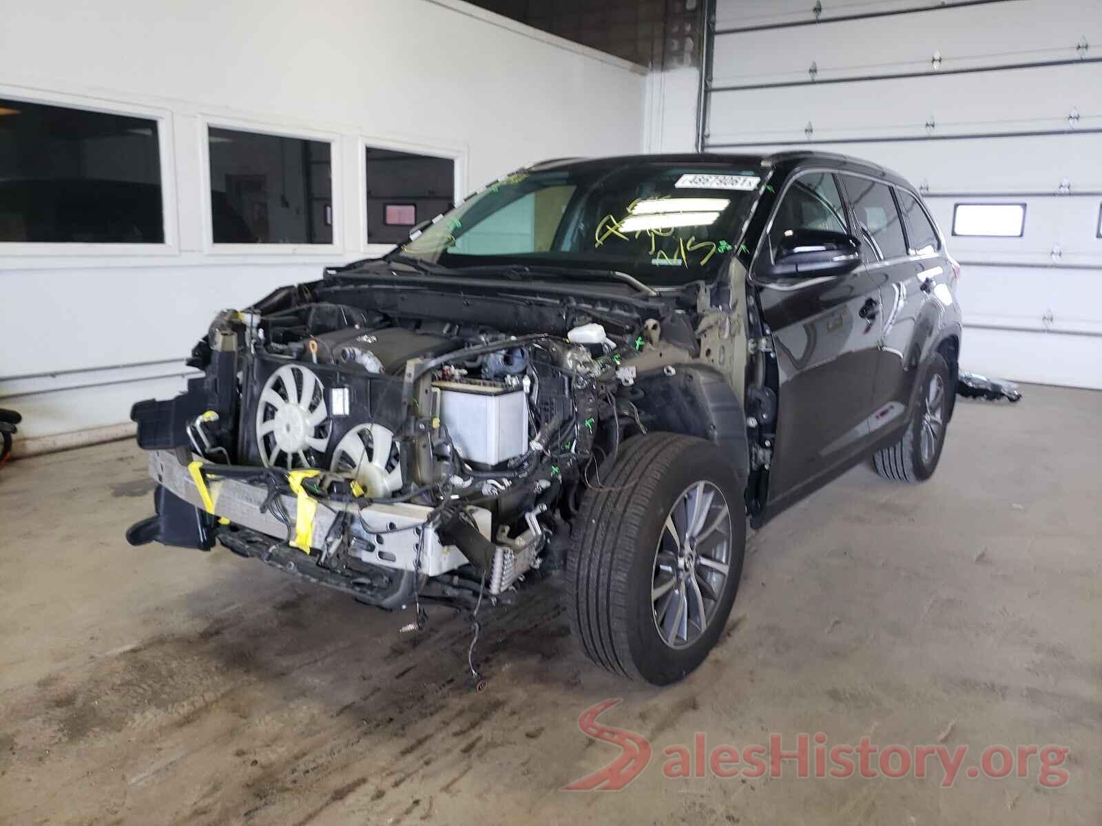 5TDJZRFH2KS585059 2019 TOYOTA HIGHLANDER