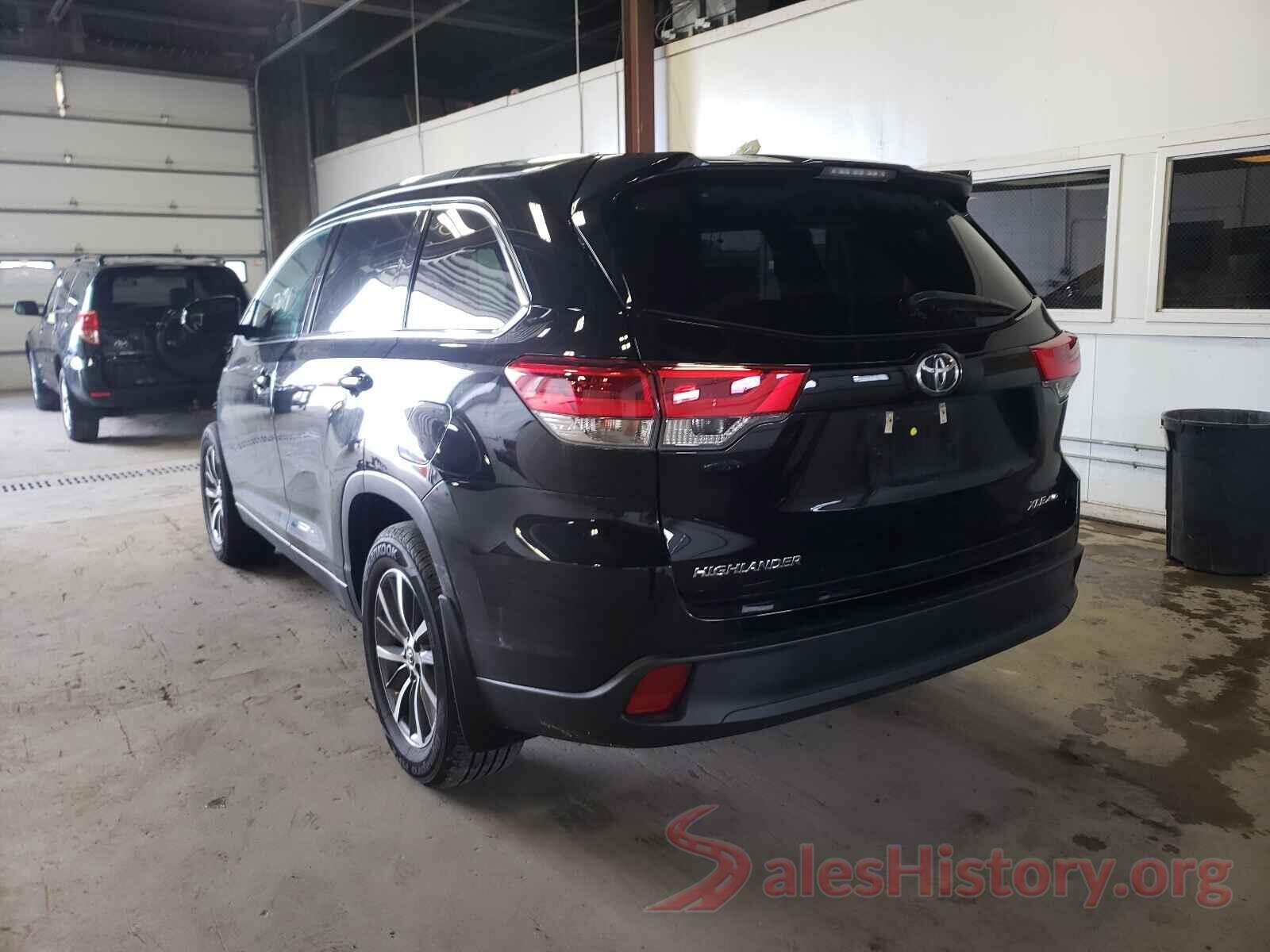 5TDJZRFH2KS585059 2019 TOYOTA HIGHLANDER