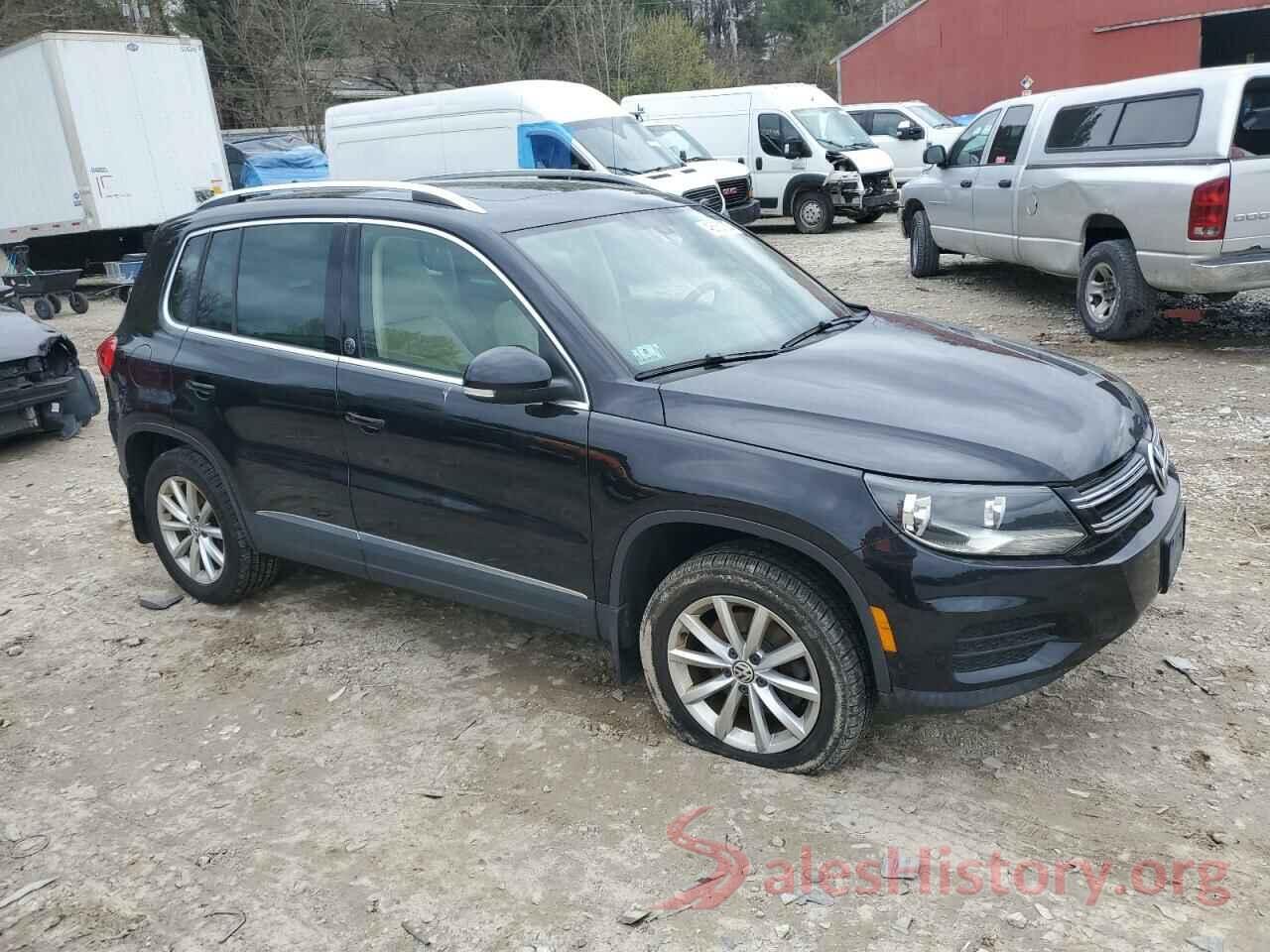 WVGSV7AX9HK032410 2017 VOLKSWAGEN TIGUAN