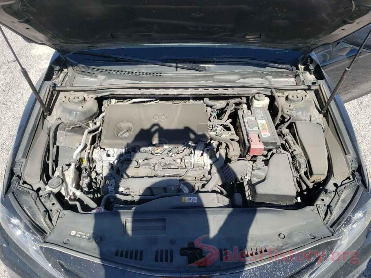 4T1B11HK2JU656692 2018 TOYOTA CAMRY