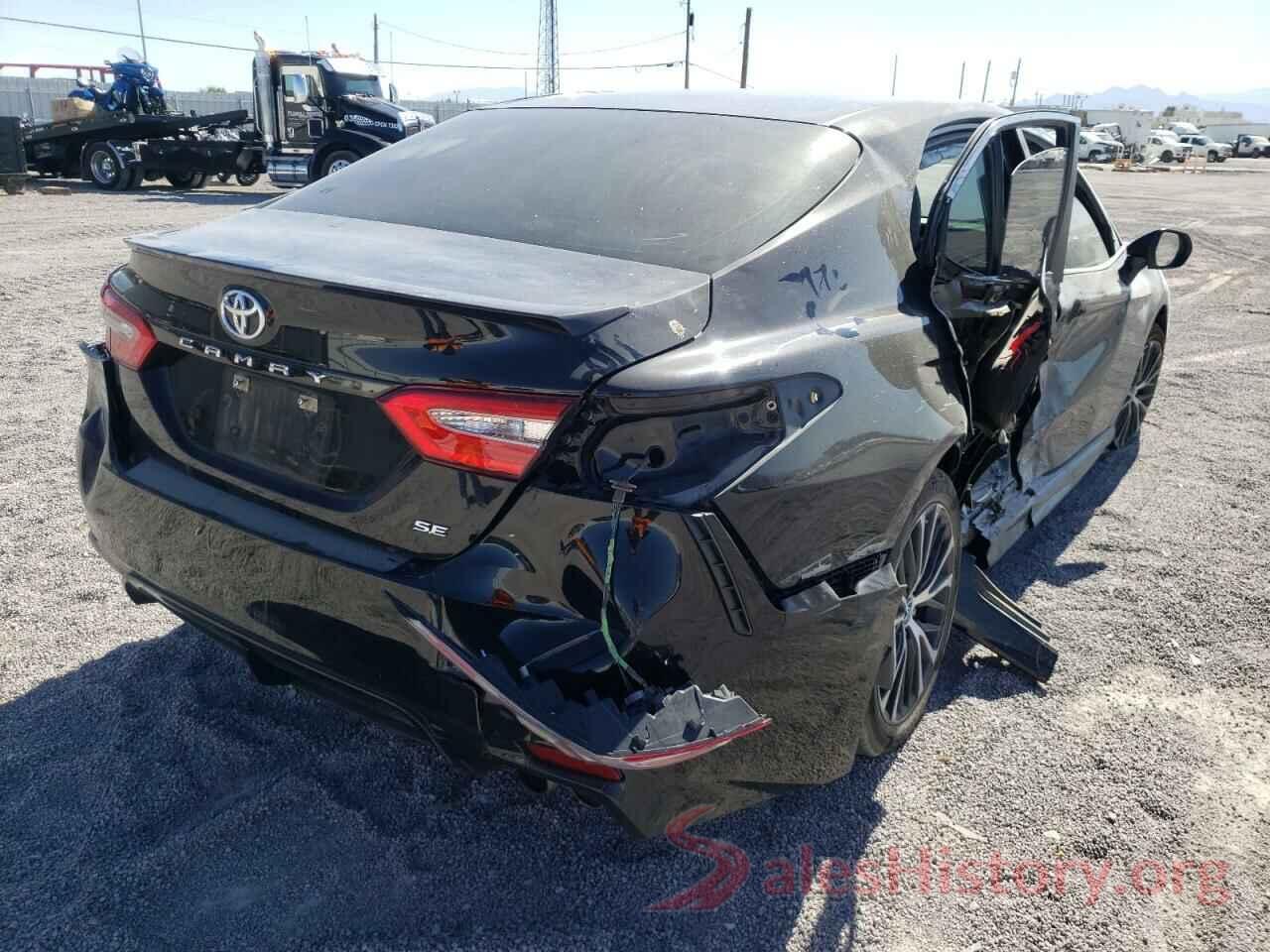 4T1B11HK2JU656692 2018 TOYOTA CAMRY