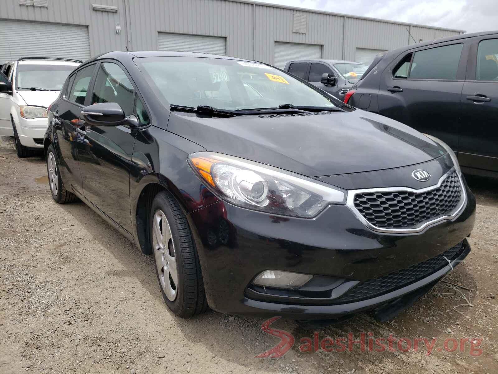 KNAFK5A87G5606833 2016 KIA FORTE