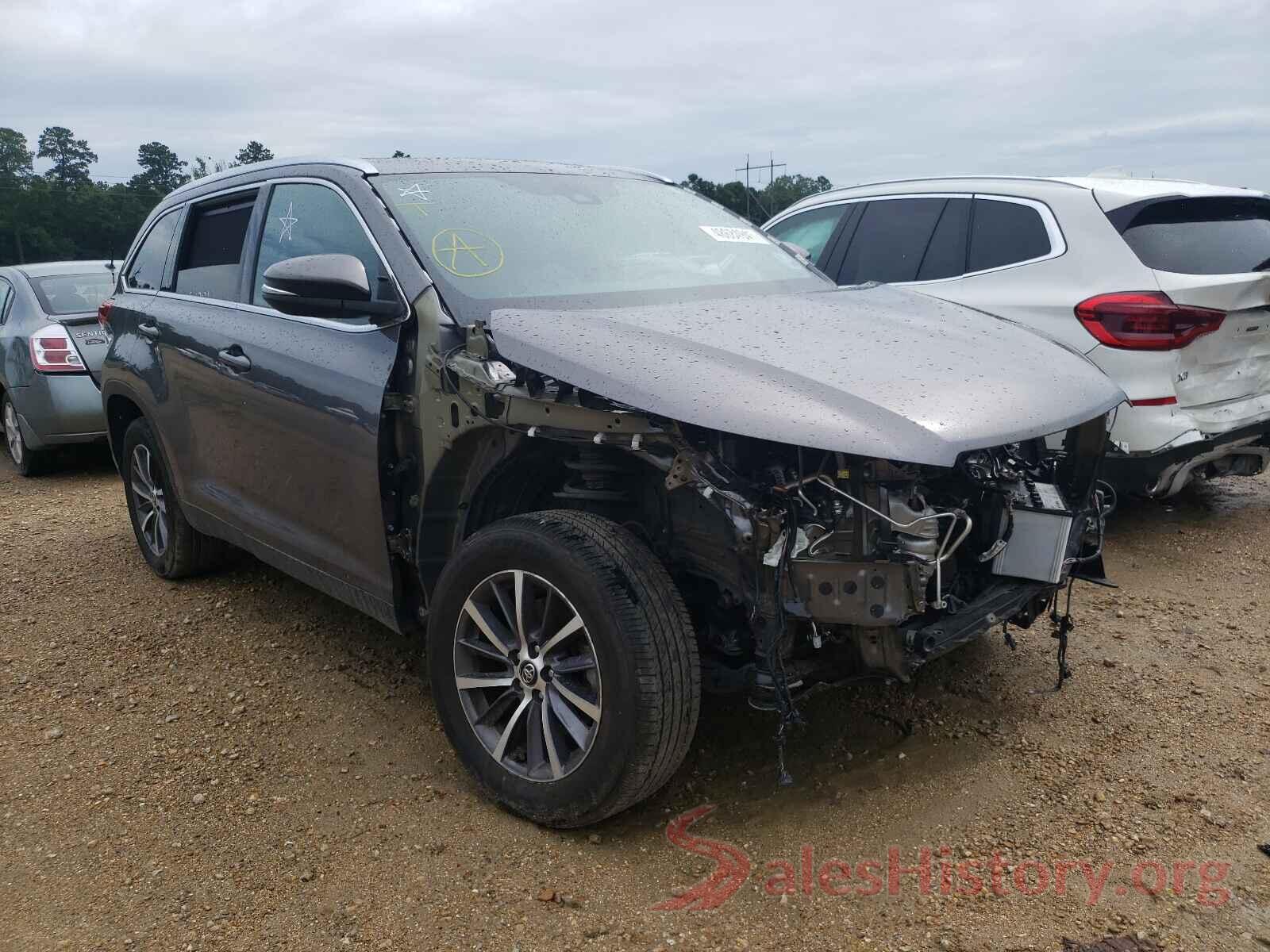 5TDKZRFHXKS567784 2019 TOYOTA HIGHLANDER